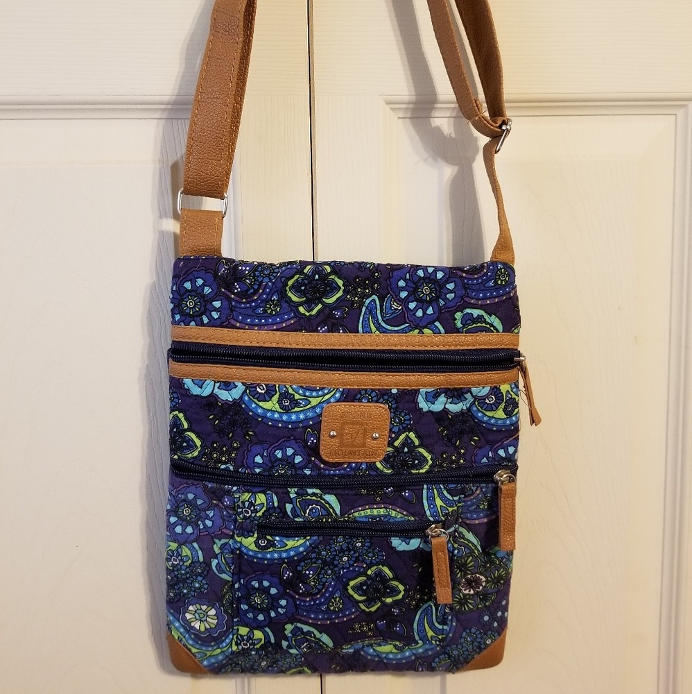 Blue flower print purse